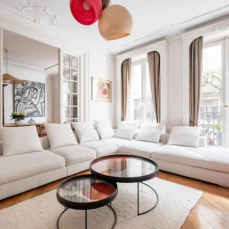Apartment Veeve - Serene Symmetry