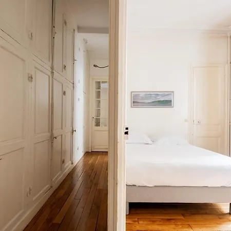 Apartment Veeve - Serene Symmetry Paris